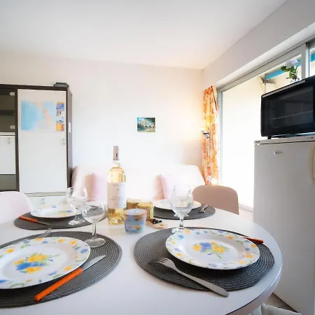 Escale Port-1 By Interhome